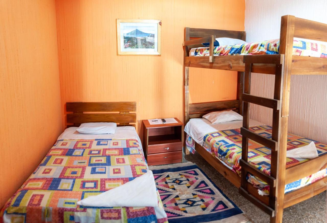 Victorias Hotel Panajachel Luaran gambar