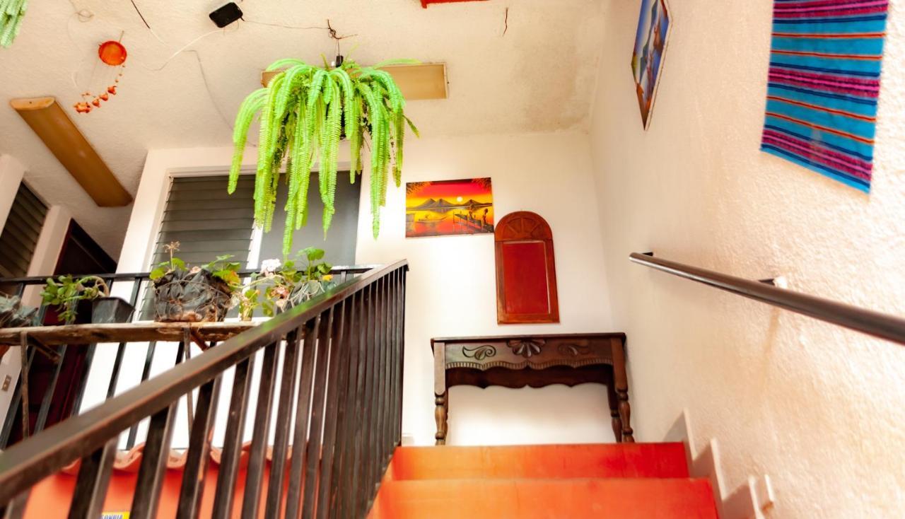 Victorias Hotel Panajachel Luaran gambar